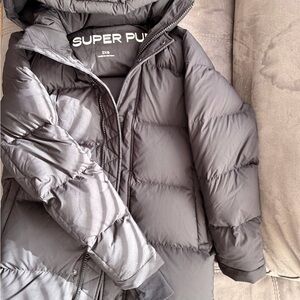 Aritzia Super Puff Black Puffer medium length Jacket